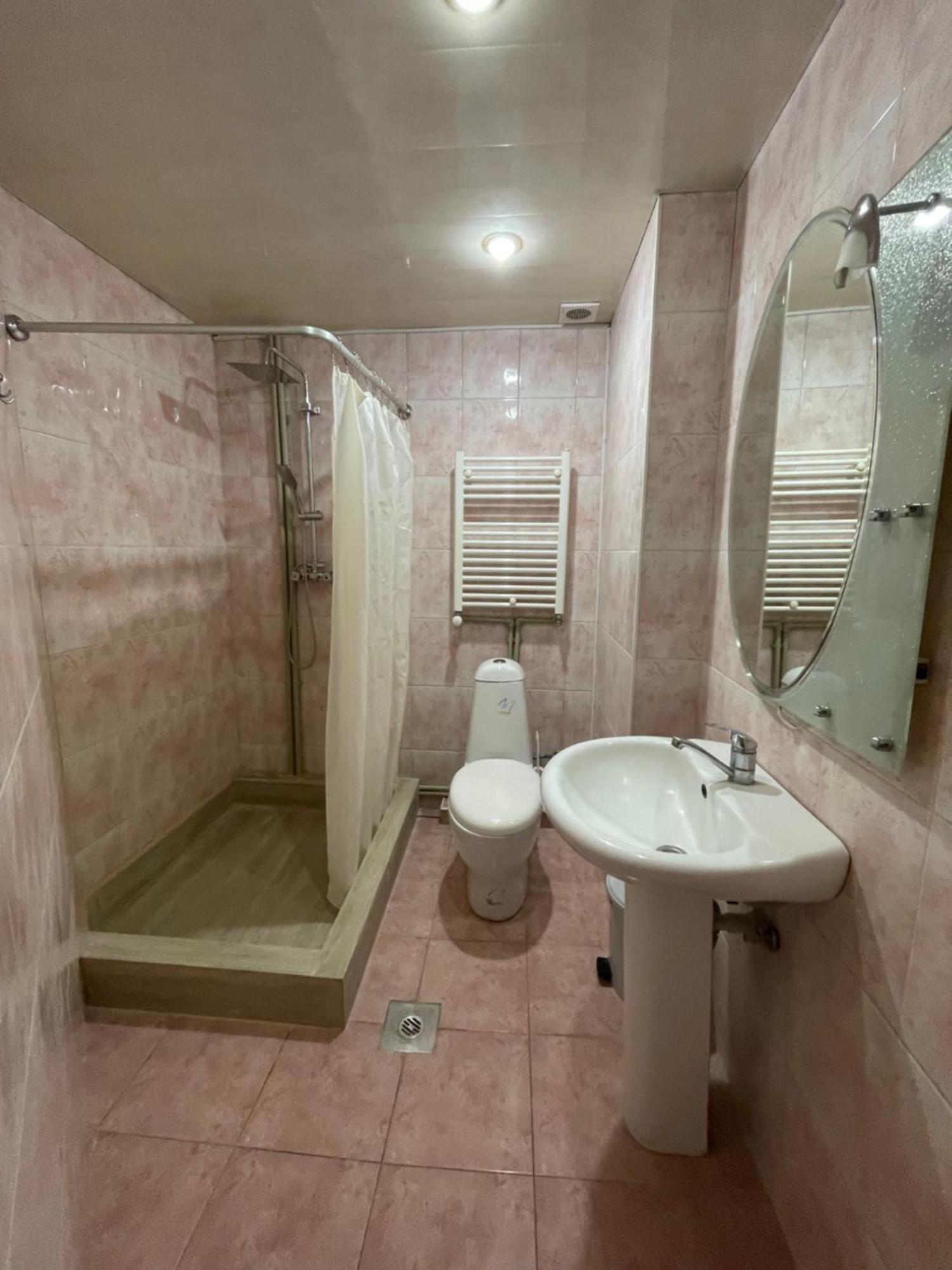 Apartment #1 In The City Center エレバン エクステリア 写真